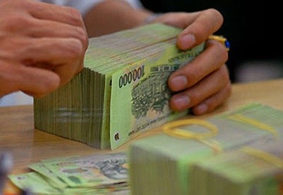 Thiếu tiền xài, tài xế đem xe của chủ đi cầm
