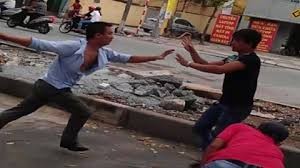 Chỉ vì tiếng nẹt pô, một người chết hai người bị thương