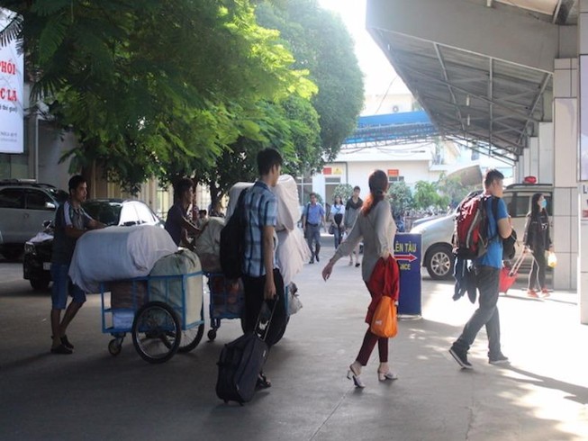 Ga Sài Gòn vận chuyển miễn phí hàng cứu trợ miền Trung