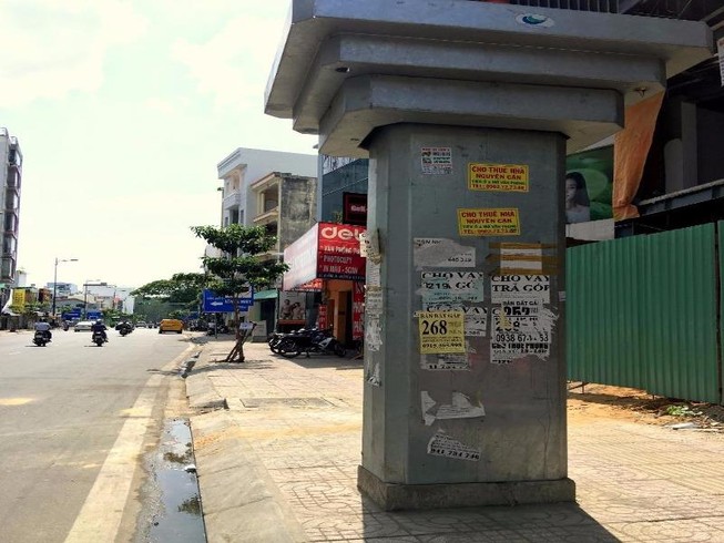 Quảng cáo bôi bẩn đường phố lại tái xuất