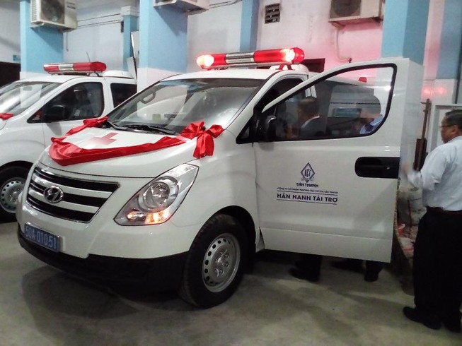 Bệnh nhân nghèo sẽ được vận chuyển miễn phí