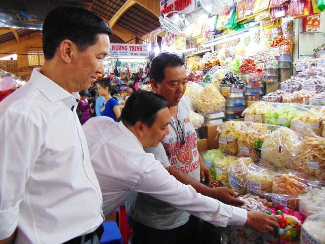 Thực phẩm bán tại chợ Bến Thành phải rõ nguồn gốc