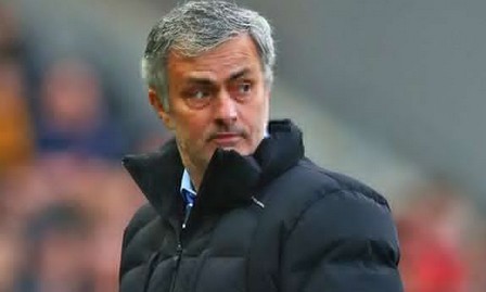 Mourinho truyền mật lệnh cho cầu thủ Chelsea
