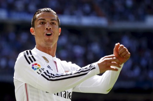 Ronaldo ghi 5 bàn vào lưới Granada