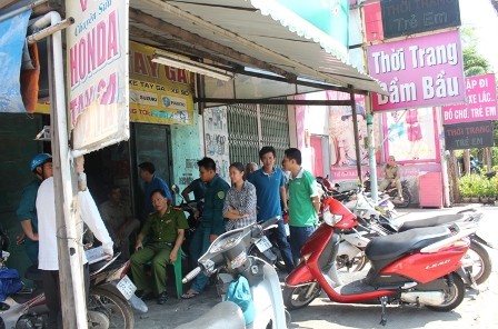Điều tra cái chết bất ngờ của người đàn ông trong tiệm sửa xe