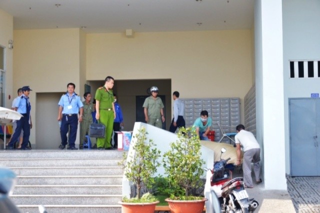 Điều tra nguyên nhân nam thanh niên tử nạn sau khi rơi từ lầu 18