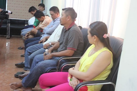 Khởi tố bị can, tạm giam 8 đối tượng trong đường dây bán logo ‘xe vua’