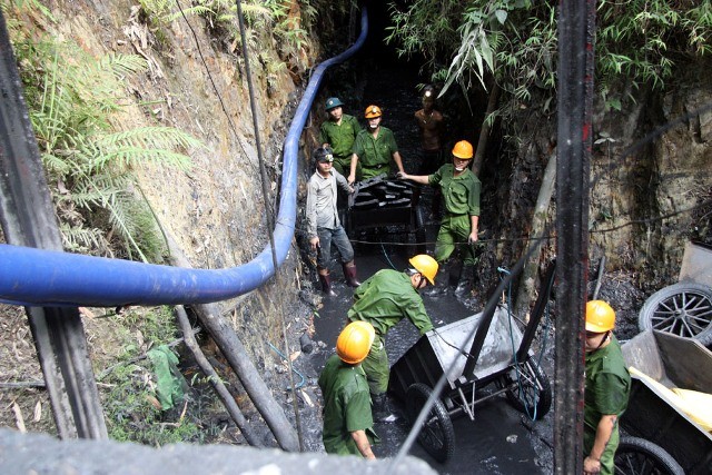 Chưa tìm thấy nạn nhân cuối cùng trong vụ sập hầm than ở Hòa Bình