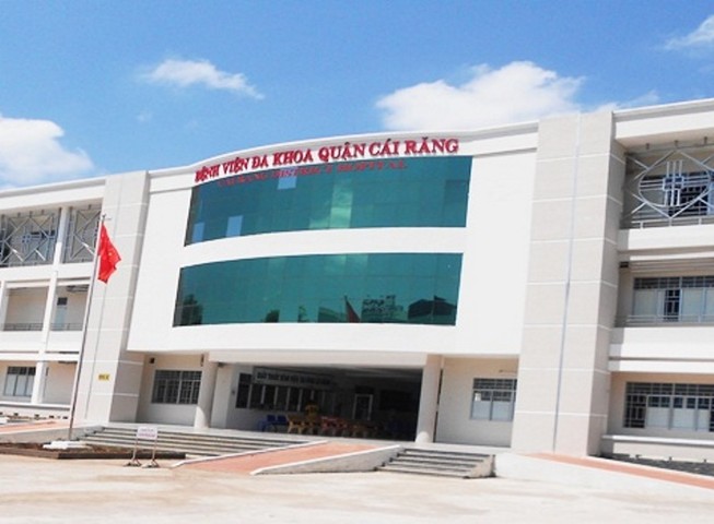 Nhân viên bệnh viện bỗng nhiên mất một phần chân trái