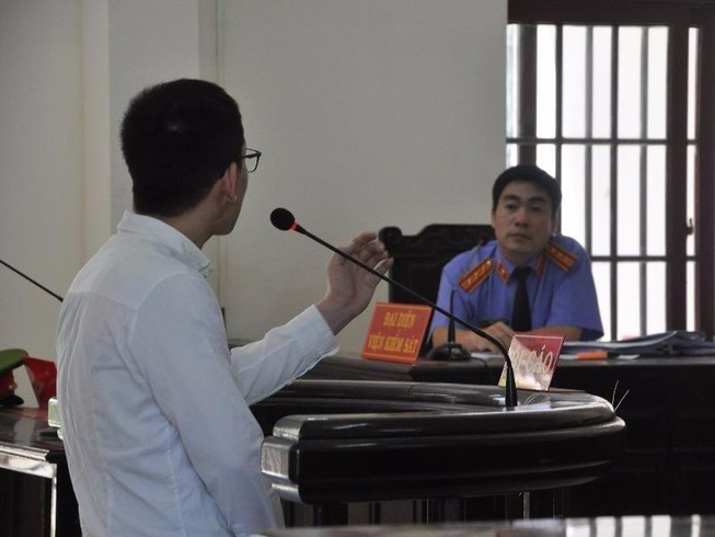 Sợ người tình 'giết người diệt khẩu' nên ra tay trước