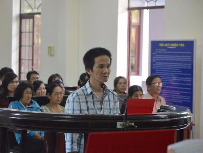 Kẻ giết cô gái 'xăm hình hoa hồng' lãnh án