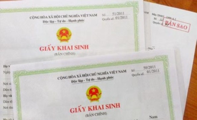 Khai sinh quá hạn, ghi địa danh mới đúng hay sai?