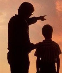 17 tuổi có được nhận làm con nuôi?