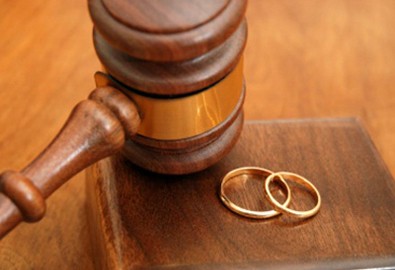 Có được ủy quyền ra tòa ly hôn?
