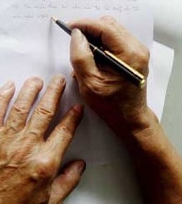 Uỷ ban chứng di chúc nộp bao nhiêu tiền và giấy tờ gì?