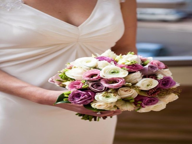 Con kết hôn, cha có được nghỉ làm vẫn hưởng lương?