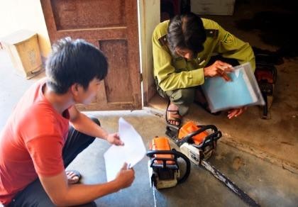 Quảng Nam: Bắt 3 nghi can phá rừng