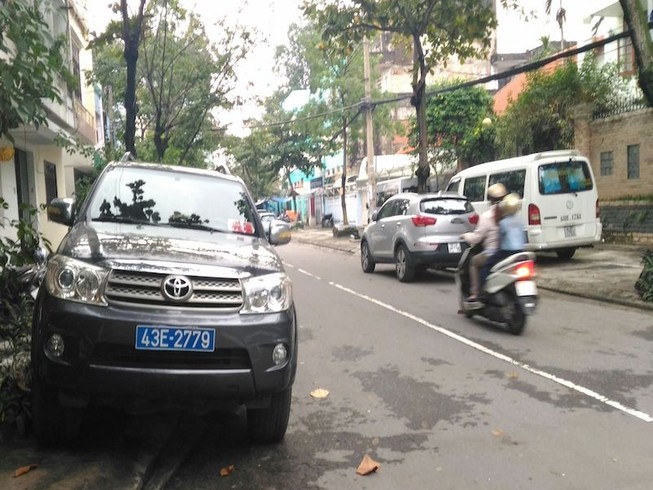Sẽ thu phí đậu ô tô để tạo sự công bằng