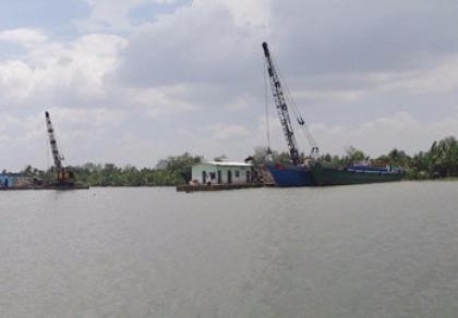 TP.HCM và Đồng Nai phối hợp truy quét việc khai thác cát lậu