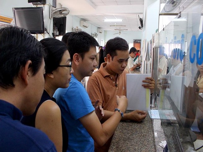 Chỉ mất 20 phút là có ngay biển số xe