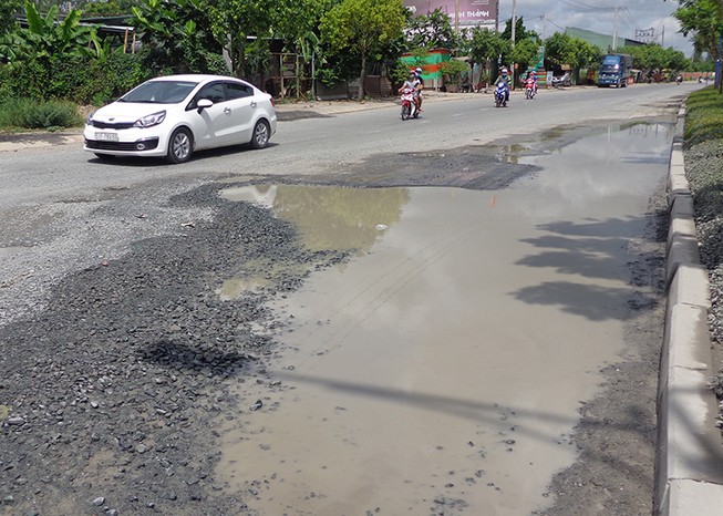 Nhếch nhác trên con đường ngàn tỉ