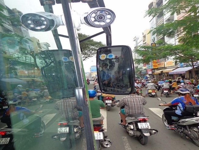 Năm 2017, TP.HCM sẽ quẹt thẻ để đi xe buýt
