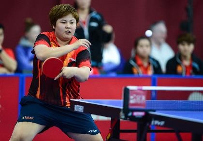 Giải bóng bàn Cây vợt vàng lột xác ở tuổi 30