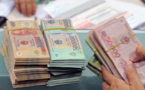 Không để xảy ra tình trạng nợ lương cán bộ, công chức