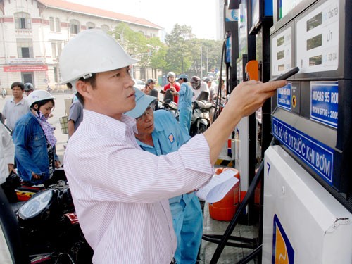 Thứ trưởng Bộ Công Thương: Giá xăng có thể được điều chỉnh hằng ngày
