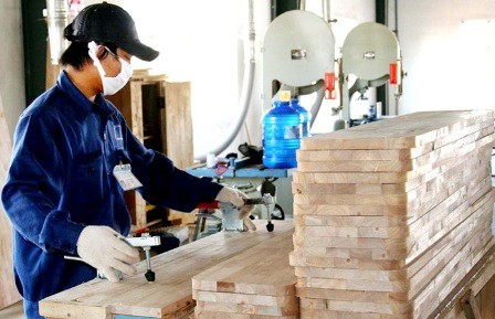 Đề xuất 2 phương án giảm thuế phổ thông cho DN nhỏ và vừa
