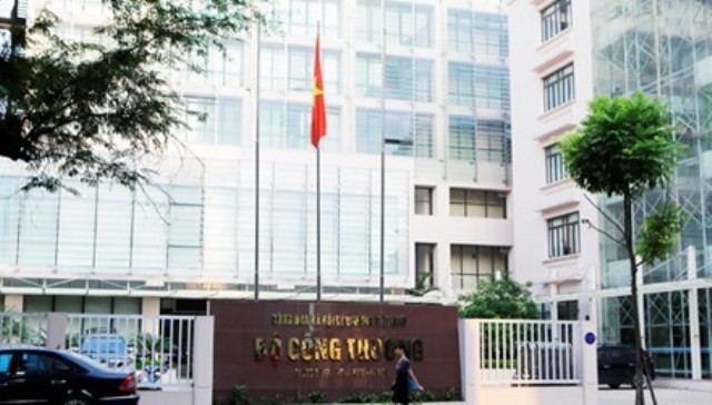 Có hay không việc đi xúc tiến rồi trốn sang Đức?