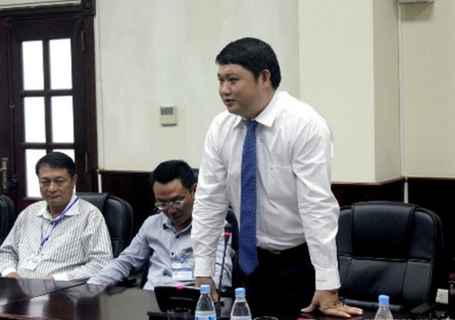 Kiểm tra phòng làm việc của ông Vũ Đình Duy