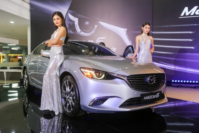 Ngắm Mazda6 2017 có giá từ 975 triệu đồng
