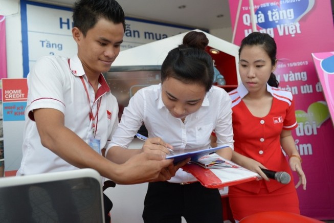 Home Credit cho phép ký hợp đồng vay trực tuyến