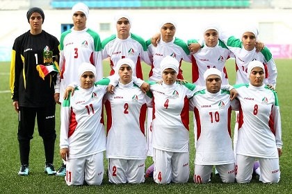 Hơn nửa đội tuyển bóng đá nữ Iran là nam chưa chuyển giới