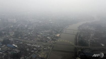 Trực thăng Indonesia chở năm người mất tích