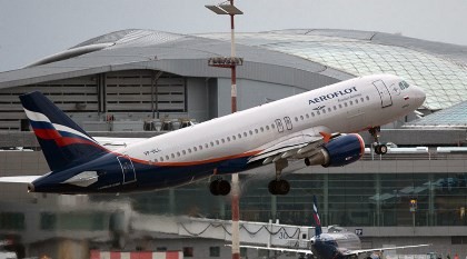 Nga cấm công chức đi công tác bằng hãng bay nước ngoài