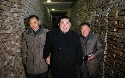 Kim Jong Un tậu xe limousine bọc thép của Đức