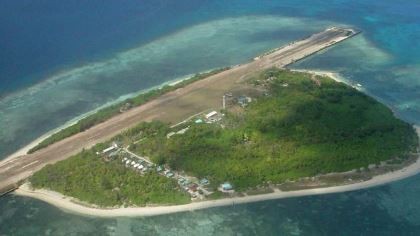 Máy bay Philippines bị Trung Quốc đe dọa ở biển Đông