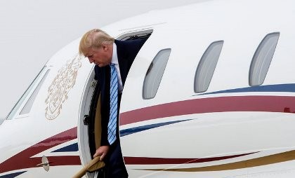 Donald Trump có thể dính án tù vì dùng chuyên cơ hết hạn bay
