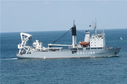 Nga bị tố chở 2 xe tăng vượt biển tới Syria
