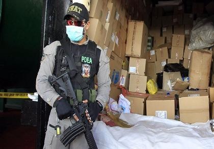 Bé gái 5 tuổi bị bắn chết trong chiến dịch chống ma túy ở Philippines