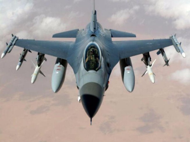 Mỹ không kích Syria làm chết 62 binh sĩ, LHQ họp khẩn