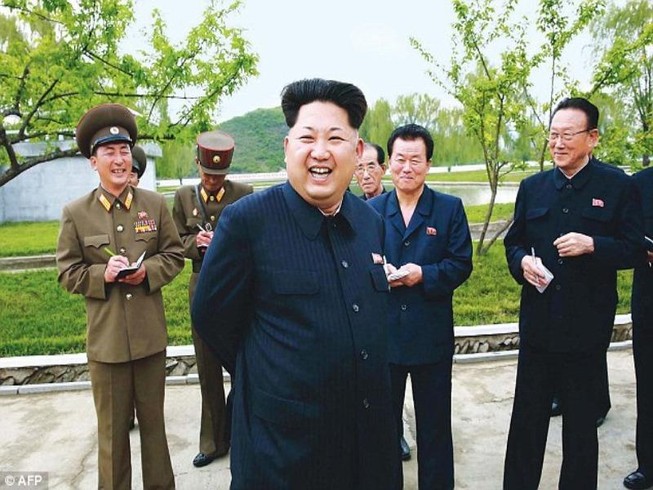 Trung Quốc đang bàn chuyện thay thế ông Kim Jong-un