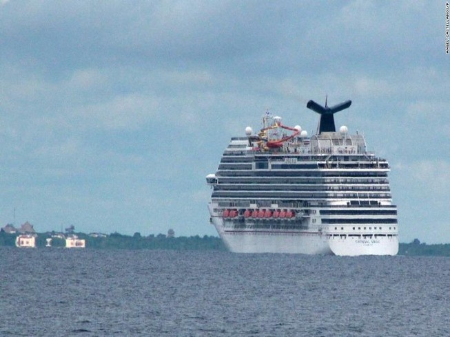 Công ty Mỹ thưởng 800 nhân viên 1 tuần du lịch Caribe