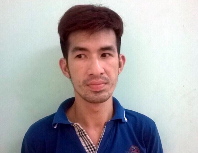 Nam thanh niên lừa bạn đồng tính lấy điện thoại