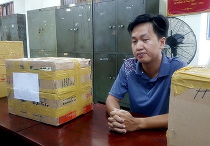 Giả nhân viên ngân hàng lừa mua iPhone… chiếm đoạt 2 tỉ đồng