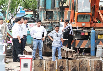 Triển khai robot thăm dò hố tử thần trên đường Trường Sa