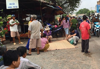 Ô tô gây tai nạn khiến người phụ nữ sắp cưới tử vong