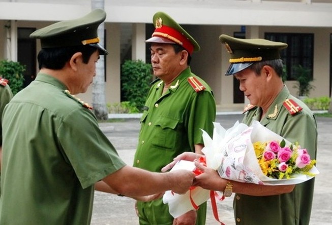 Thưởng 'nóng' cho ba tập thể khám phá nhanh vụ án giết người, cướp của